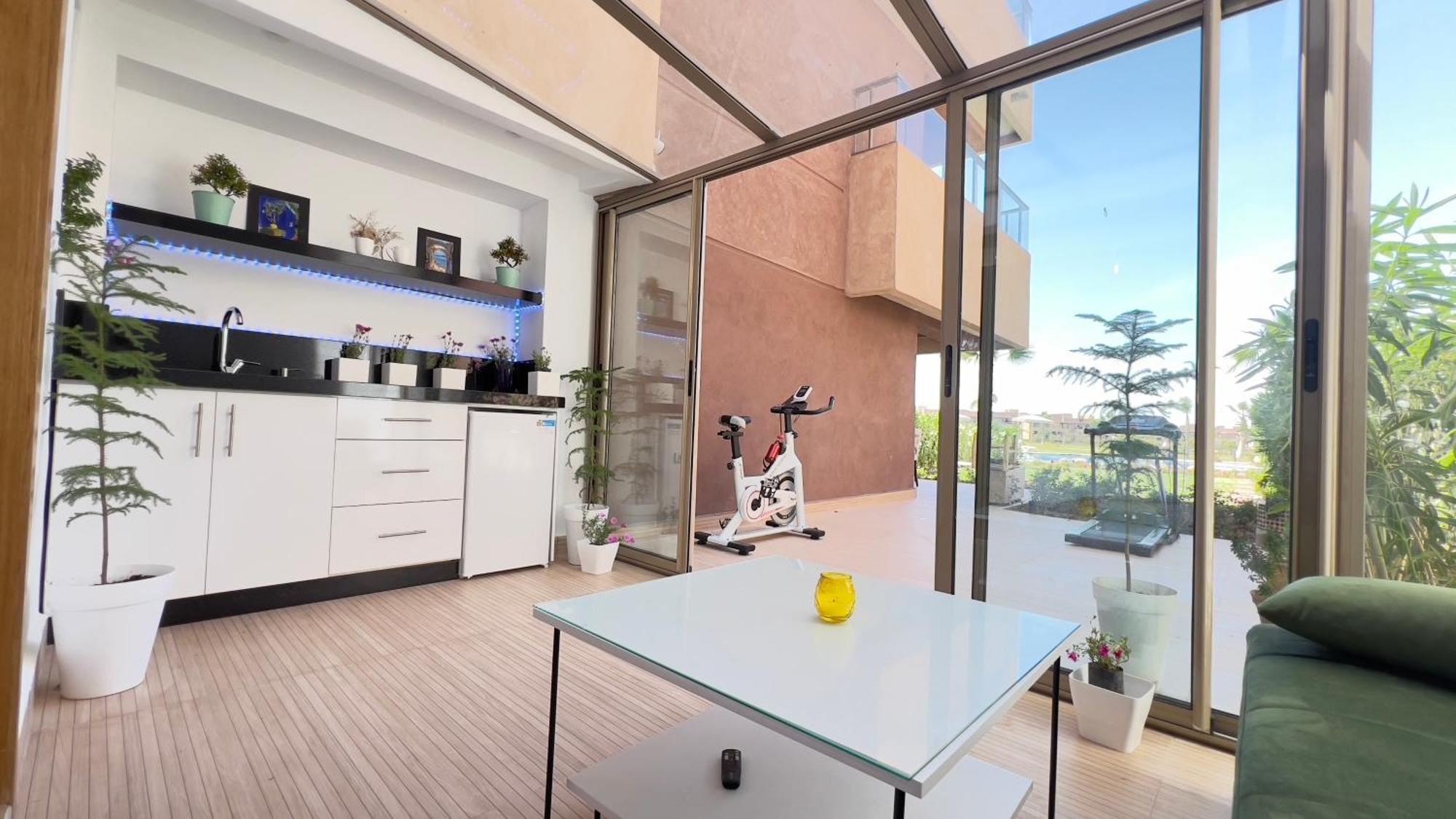 De Luxe Avec Jardin Vue Sur La Piscine Golf Securise 24h Sur 24 A 5 Minutes De L Aeroport Apartamento