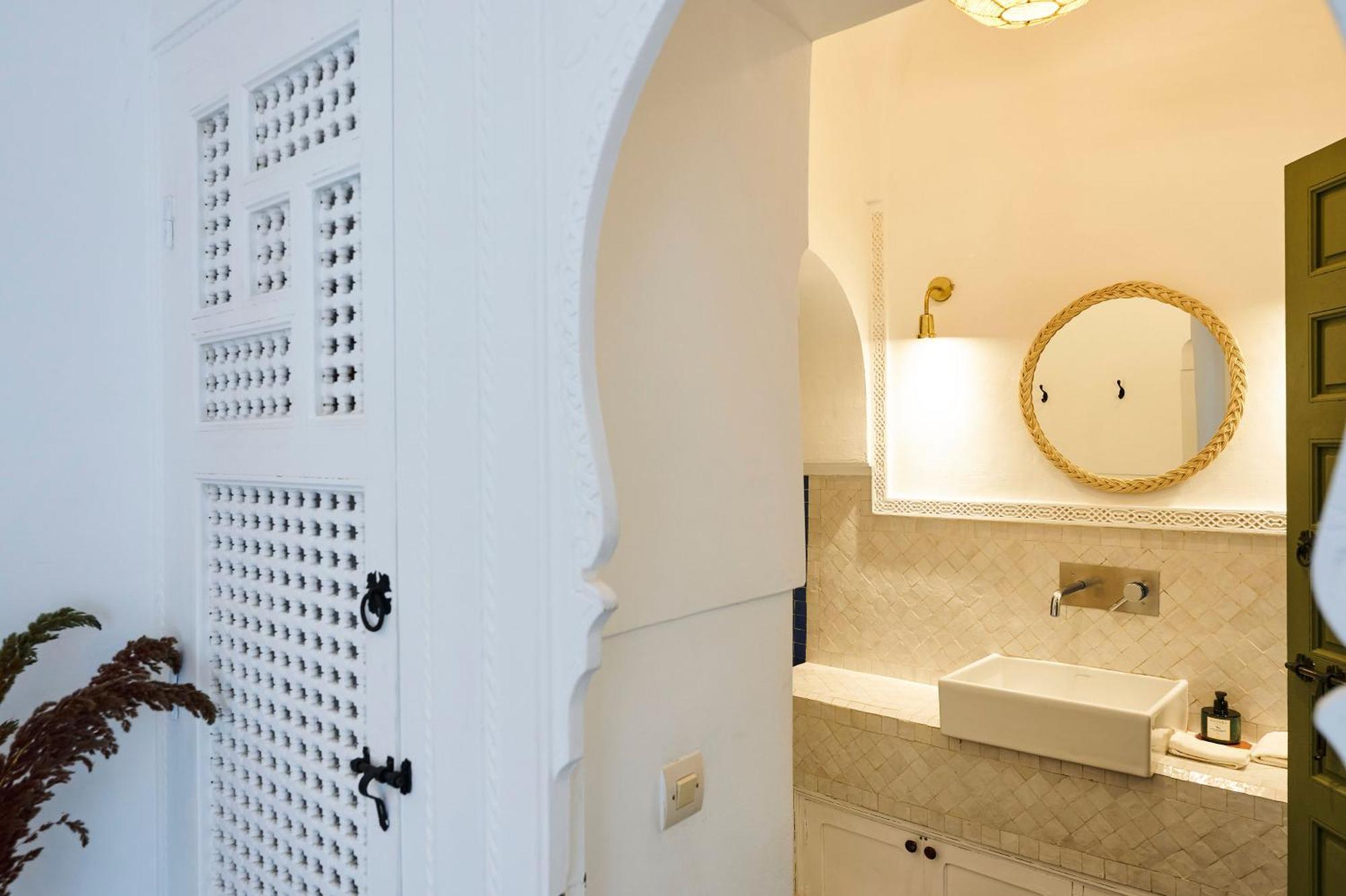 Dar Nakous Riad