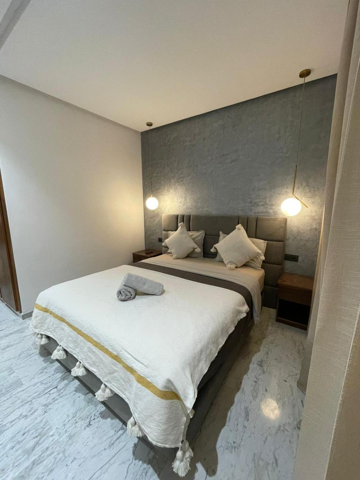 Apartment 2 Ch *