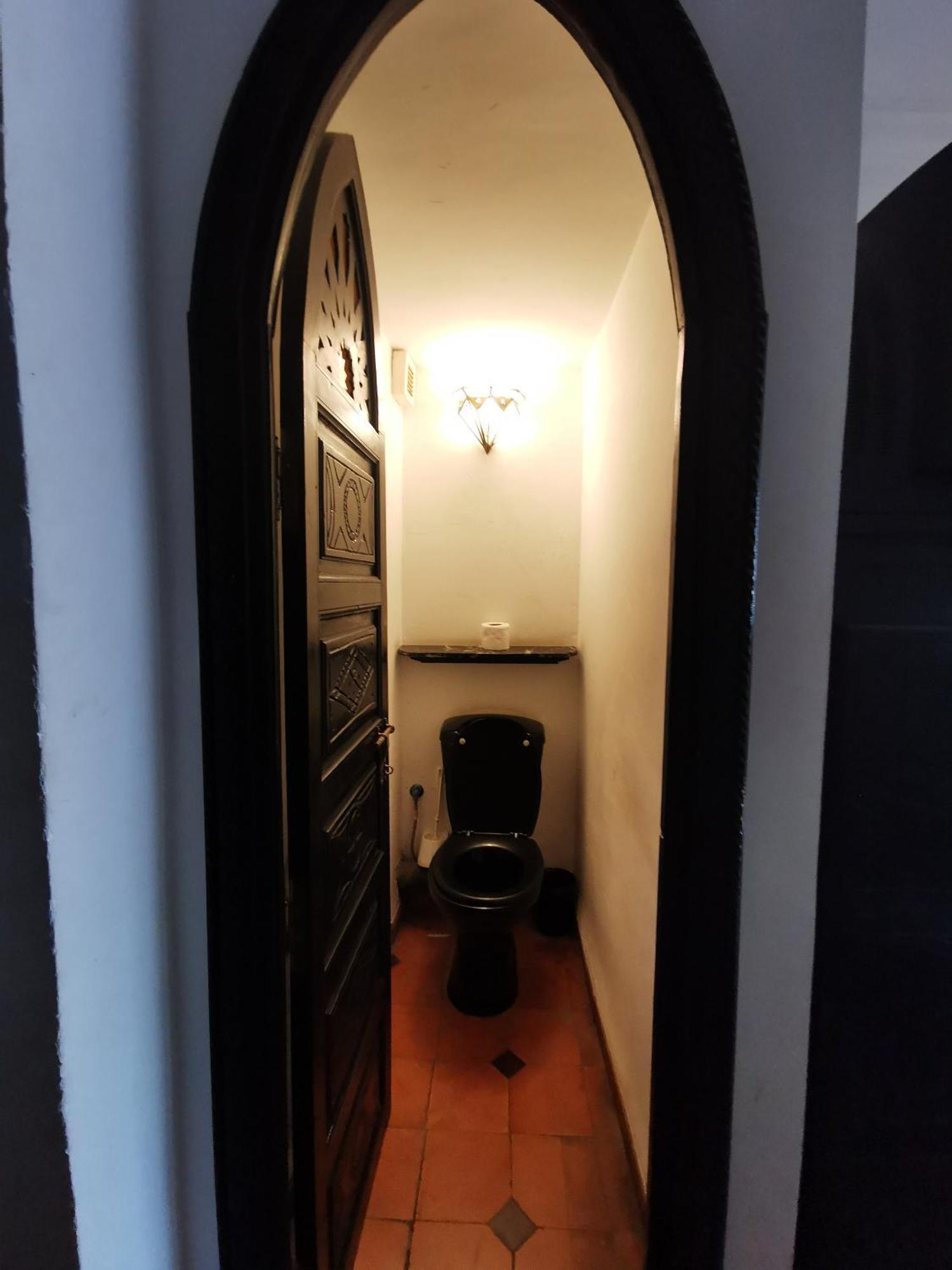 Bed & Breakfast Laarouss 2*