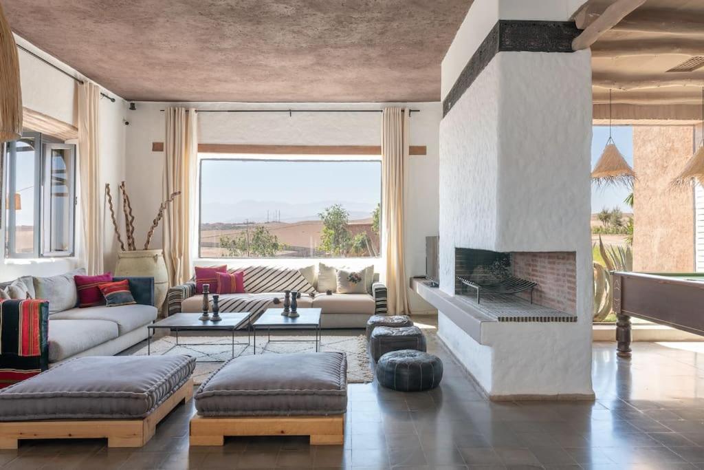 Private Villa, Up To 38 People, Massages, Catering Villa