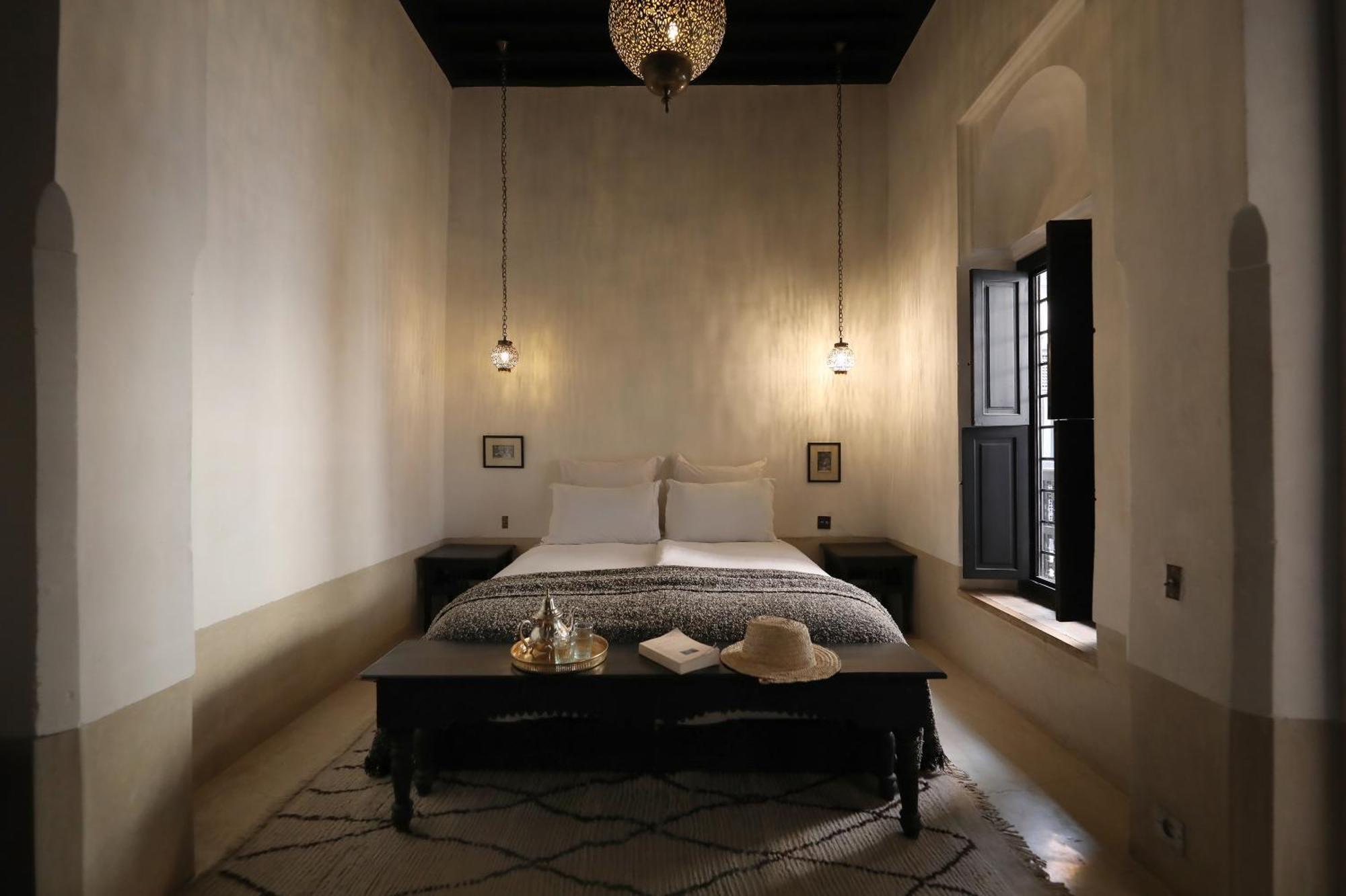 Riad Azzouna 13