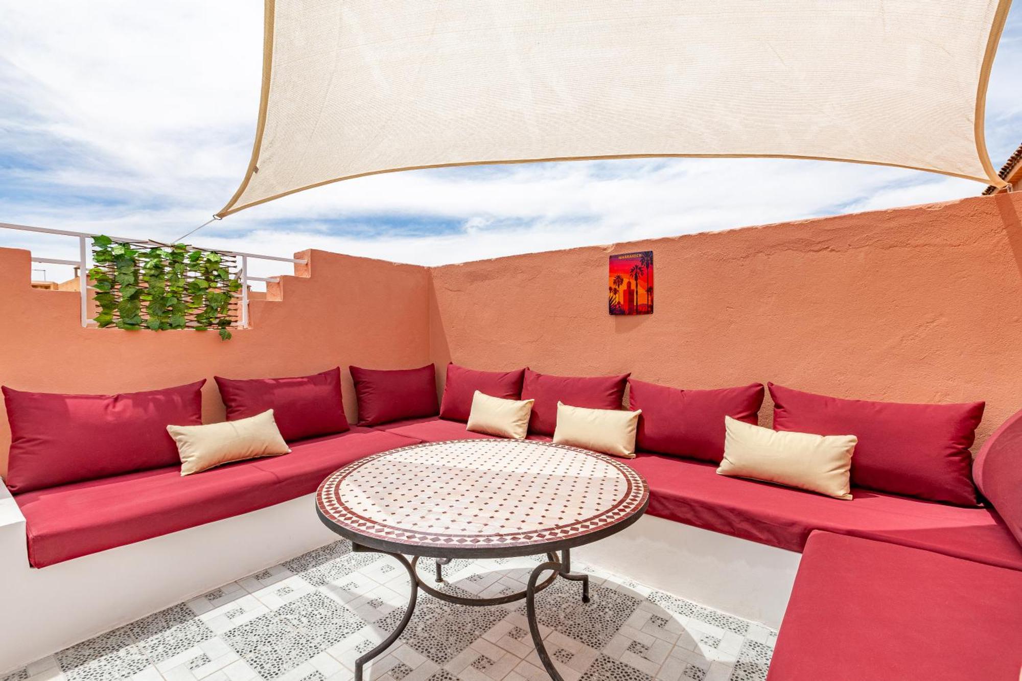 Avec Terrasse Et Jacuzzi Prive Marrakesh