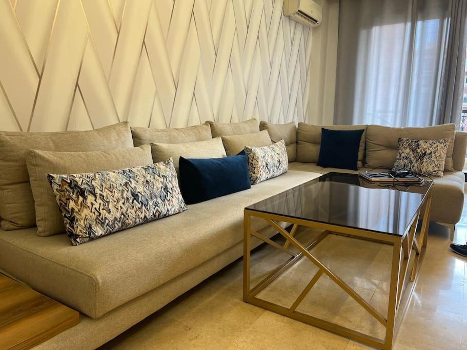 E-appartement De Luxe Centre Gueliz Piscine Parking Fibre Netflix Marrakesh