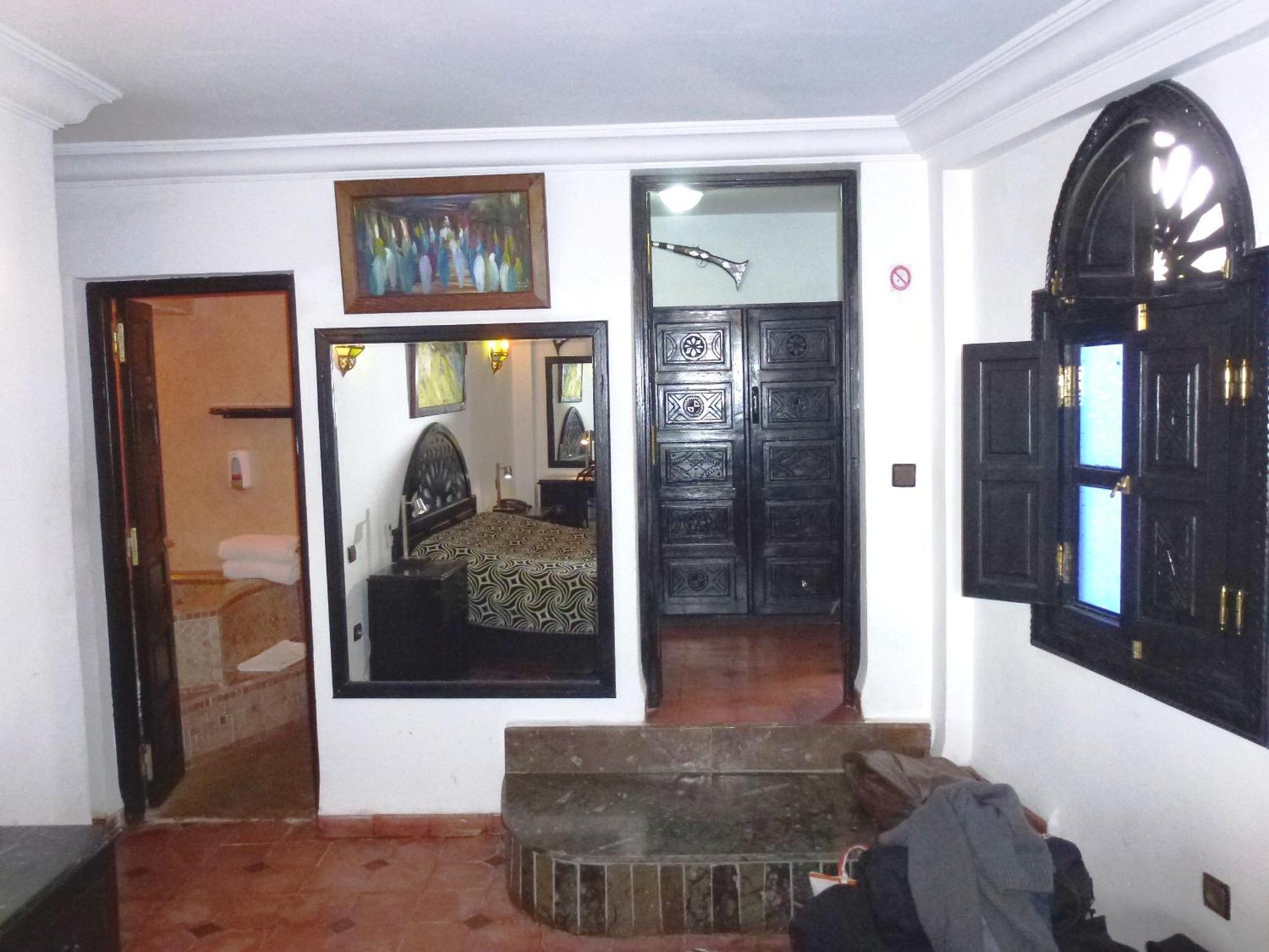 Laarouss Bed & Breakfast 2*