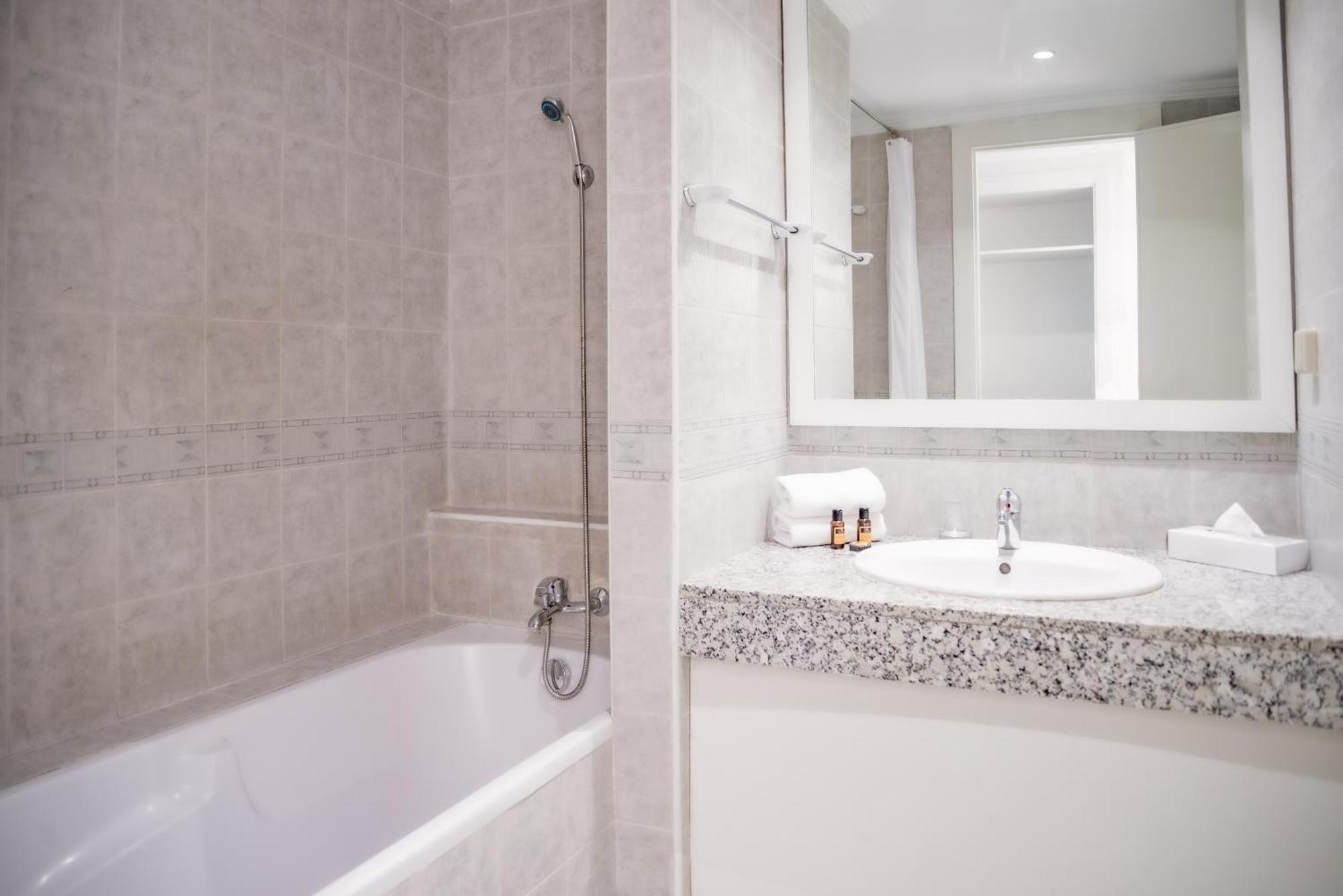 Hotel Safia 3*