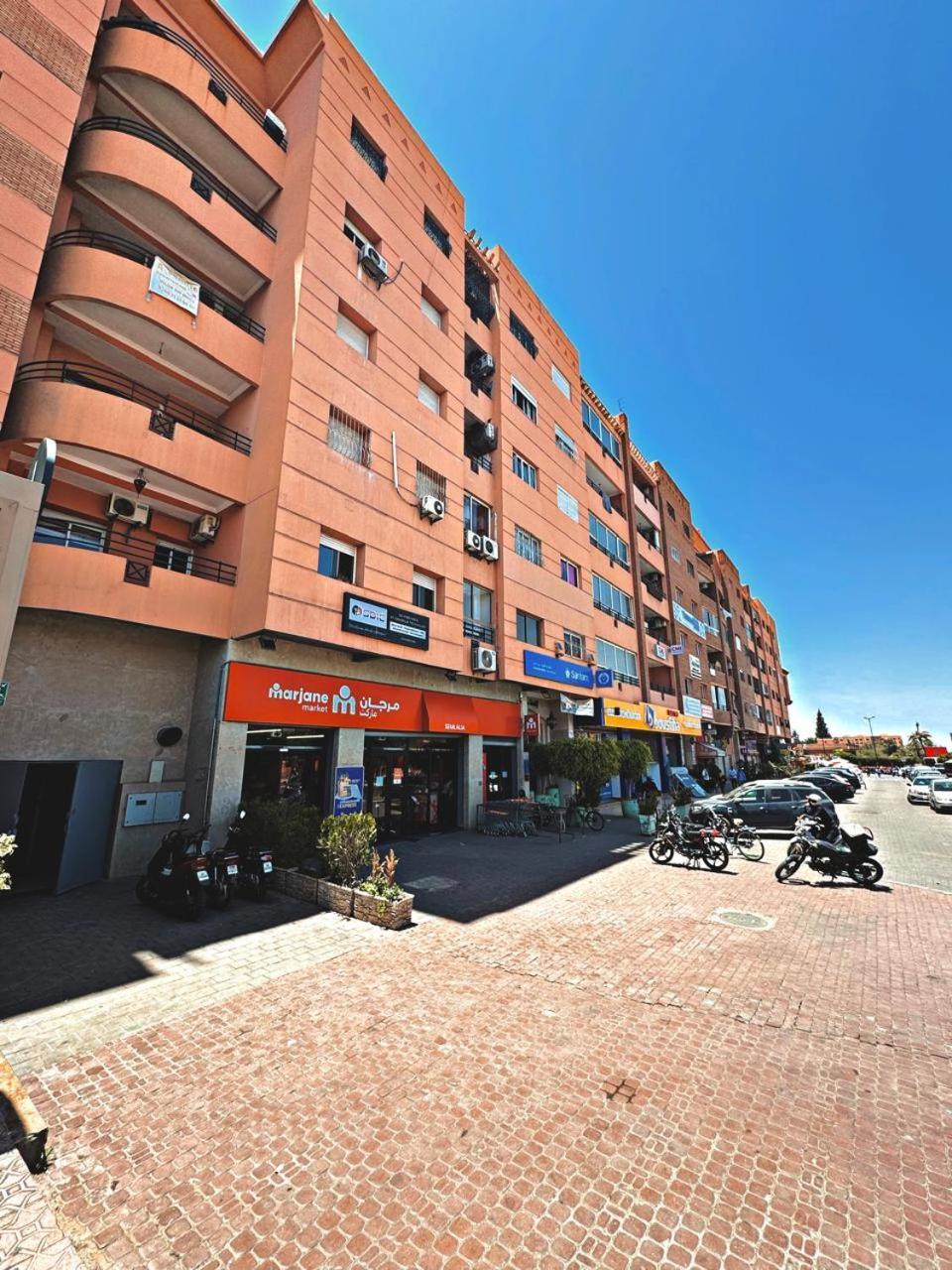 Stylish Moroccan Near Majorelle Garden, Wi-fi, Free Airport Shuttle Apartment *