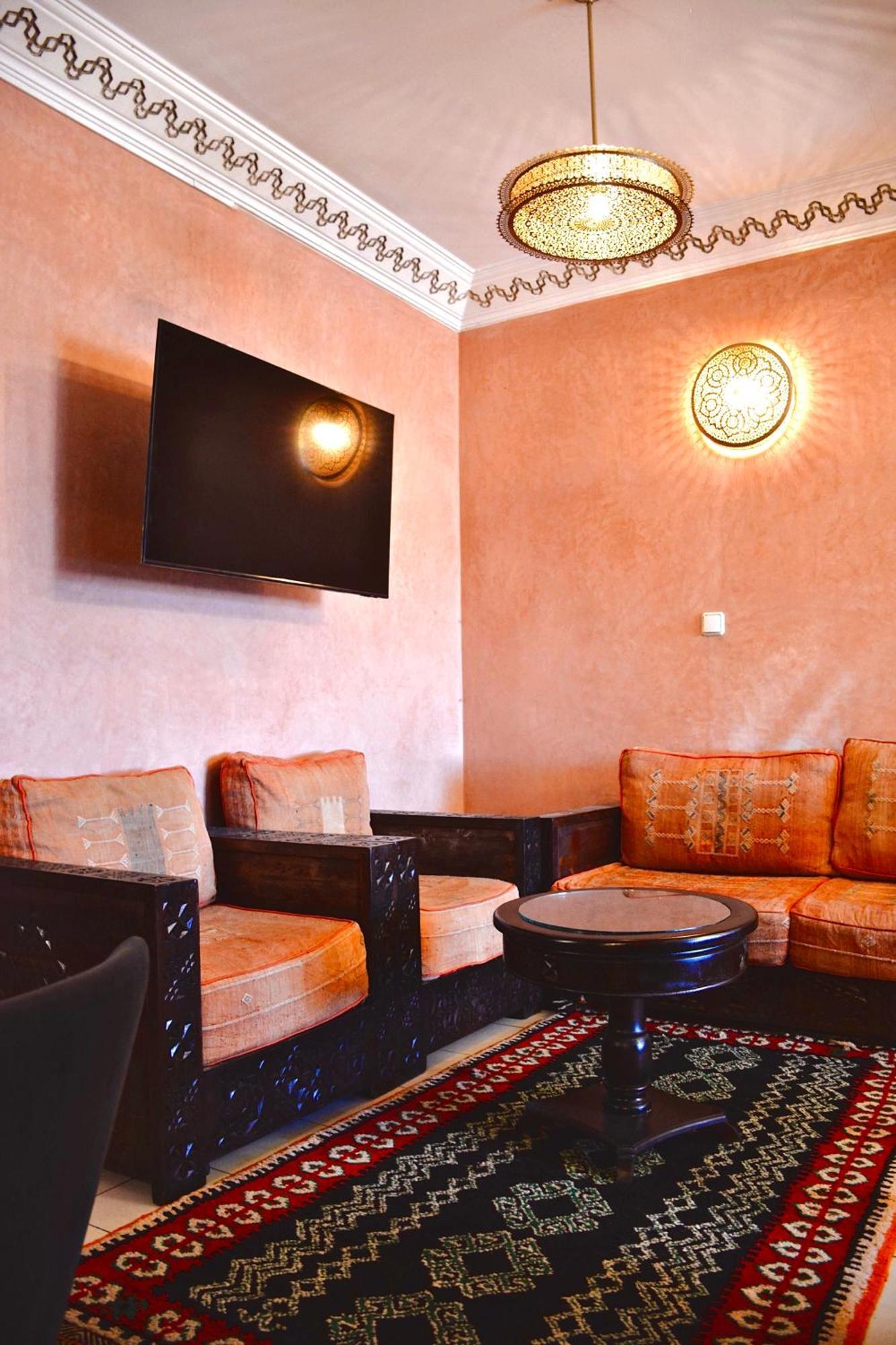 Apartment Stylish Moroccan Near Majorelle Garden, Wi-fi, Free Airport Shuttle *