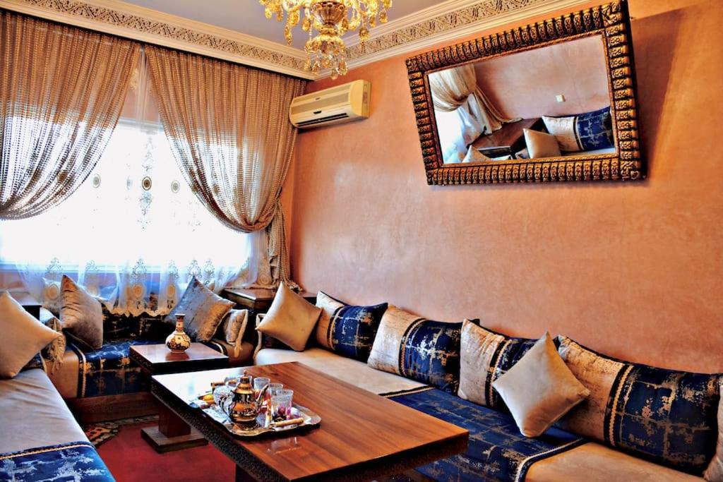 Stylish Moroccan Near Majorelle Garden, Wi-fi, Free Airport Shuttle Apartment Marrakesh