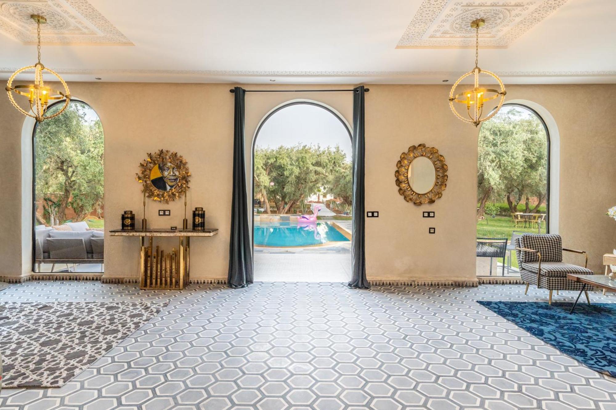 Souad 5 - Parking & Piscine Privee Villa *