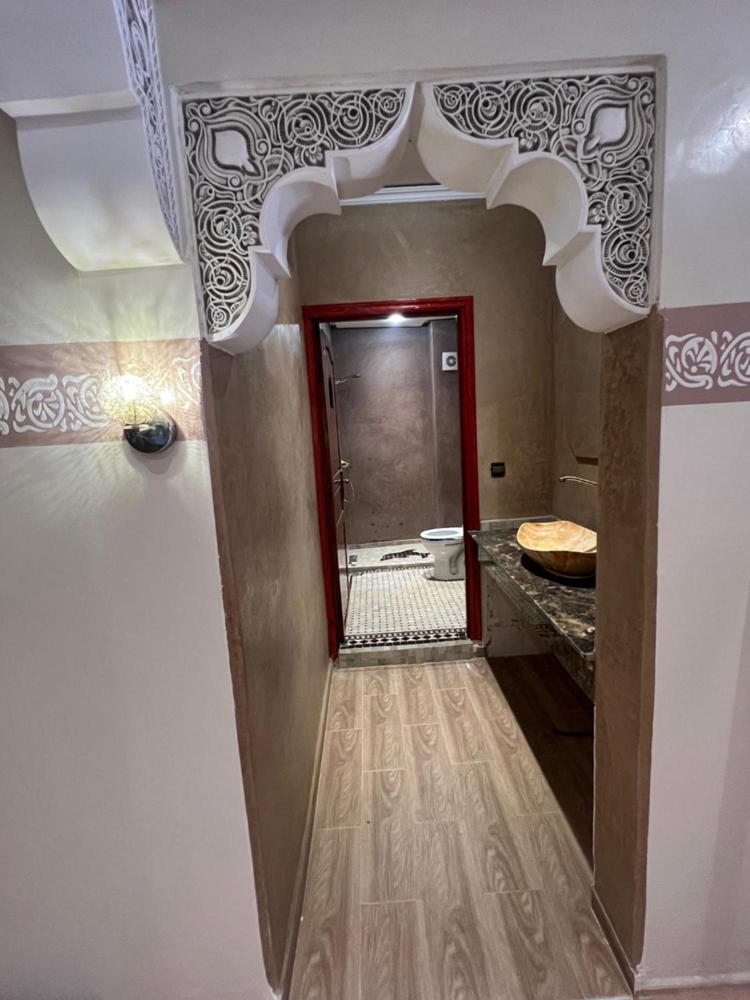 Spacieux Avec Cour Fleurie Et Hammam A Targa Marrakech Appartement Marrakesh