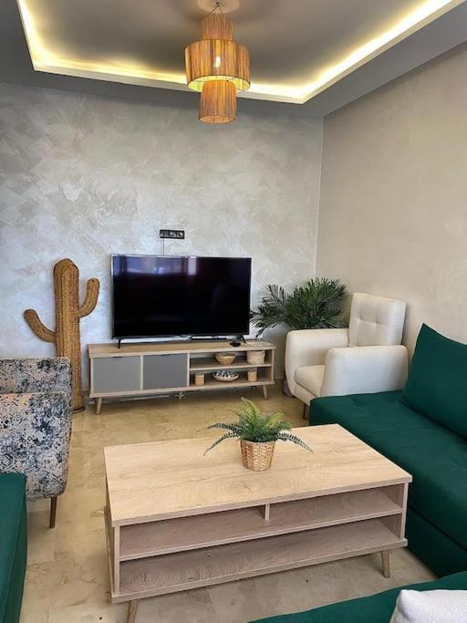 Apartamento De Luxe En Face La Gare A Gueliz Marrakech *