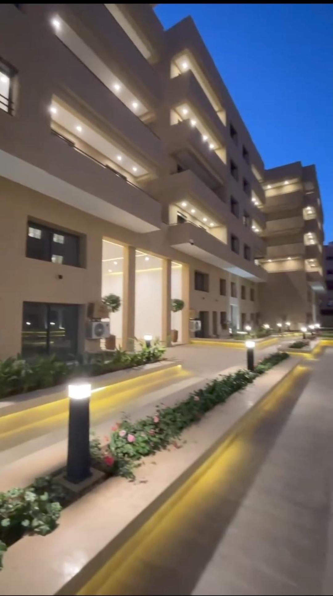 Сasa de vacaciones Duplex De Reve Au Coeur De Marrakech Avec Deux Piscines Pour Adultes Et Enfants *