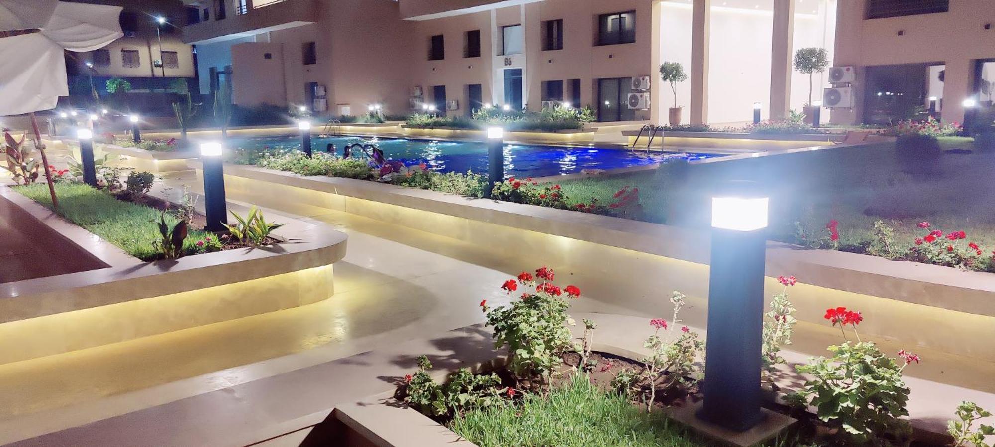Duplex De Reve Au Coeur De Marrakech Avec Deux Piscines Pour Adultes Et Enfants *