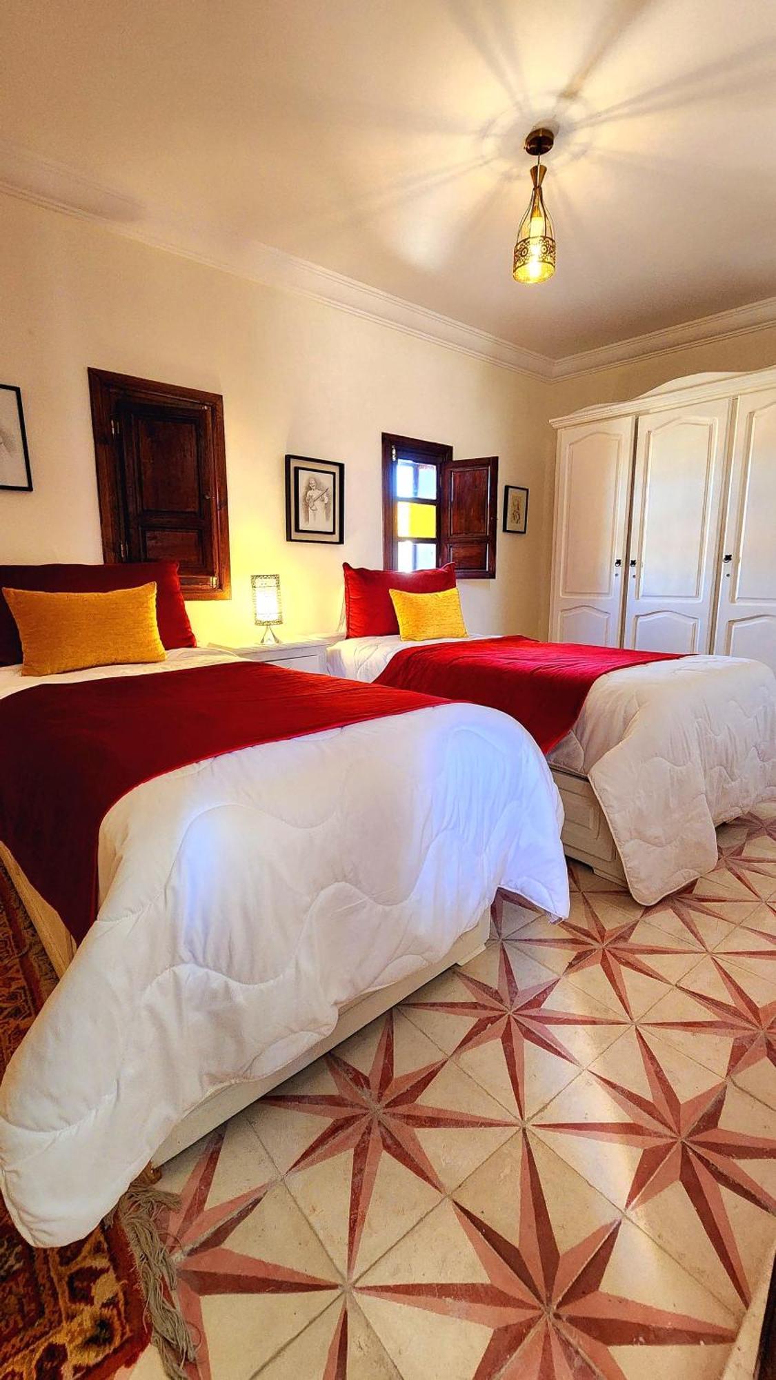 Abelia - 2024 Traveler's Choice Award 3*