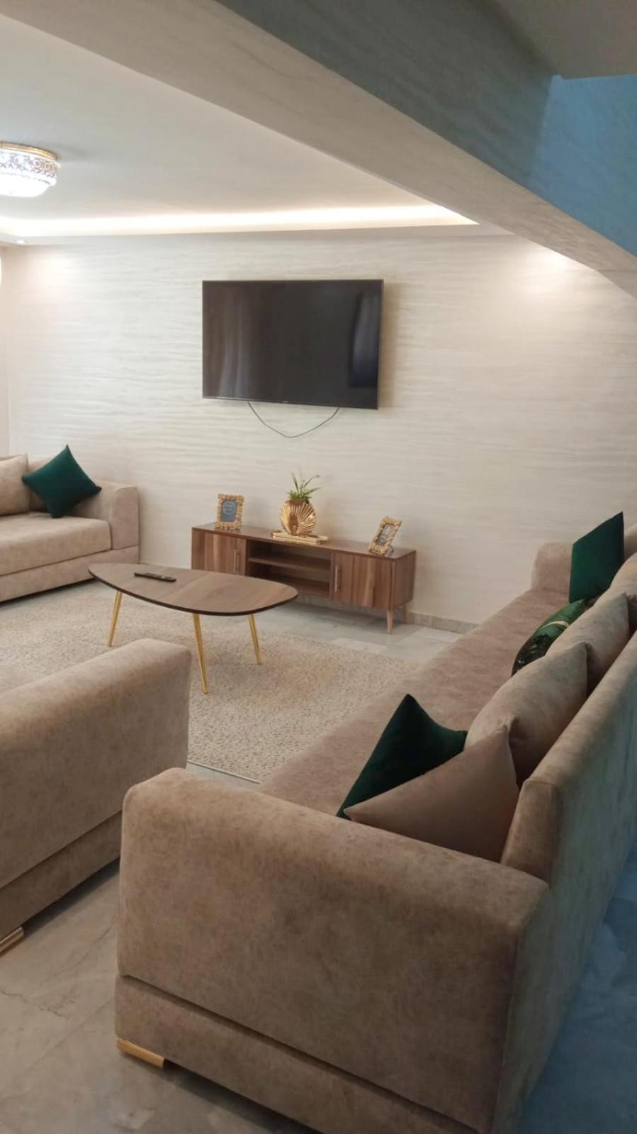 Elegant Duplex Avec Deux Piscines Et Vue Magnifique *