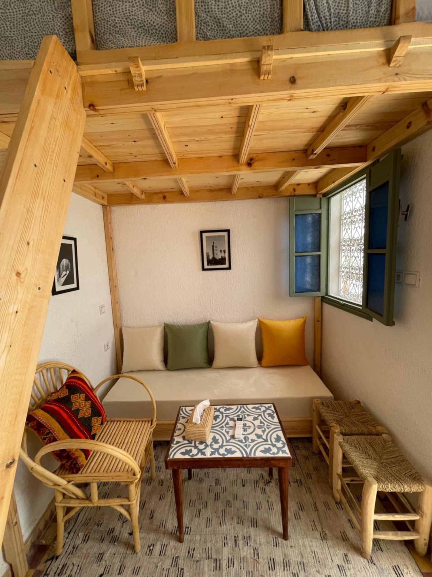 Auberge de jeunesse Yu Yu *