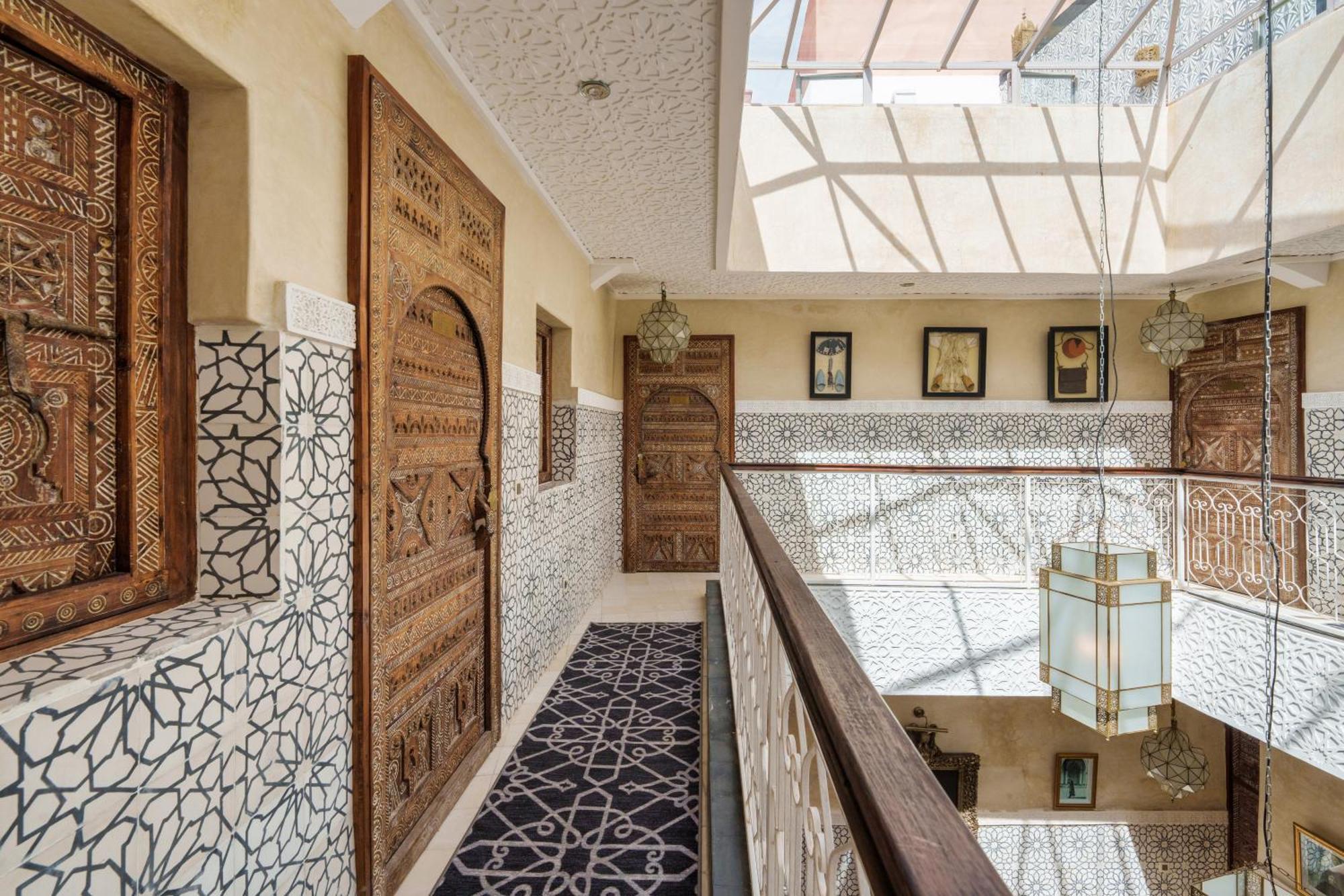 Riad La Fayette 7 Chambres - Petit Dejeuner Gratuit