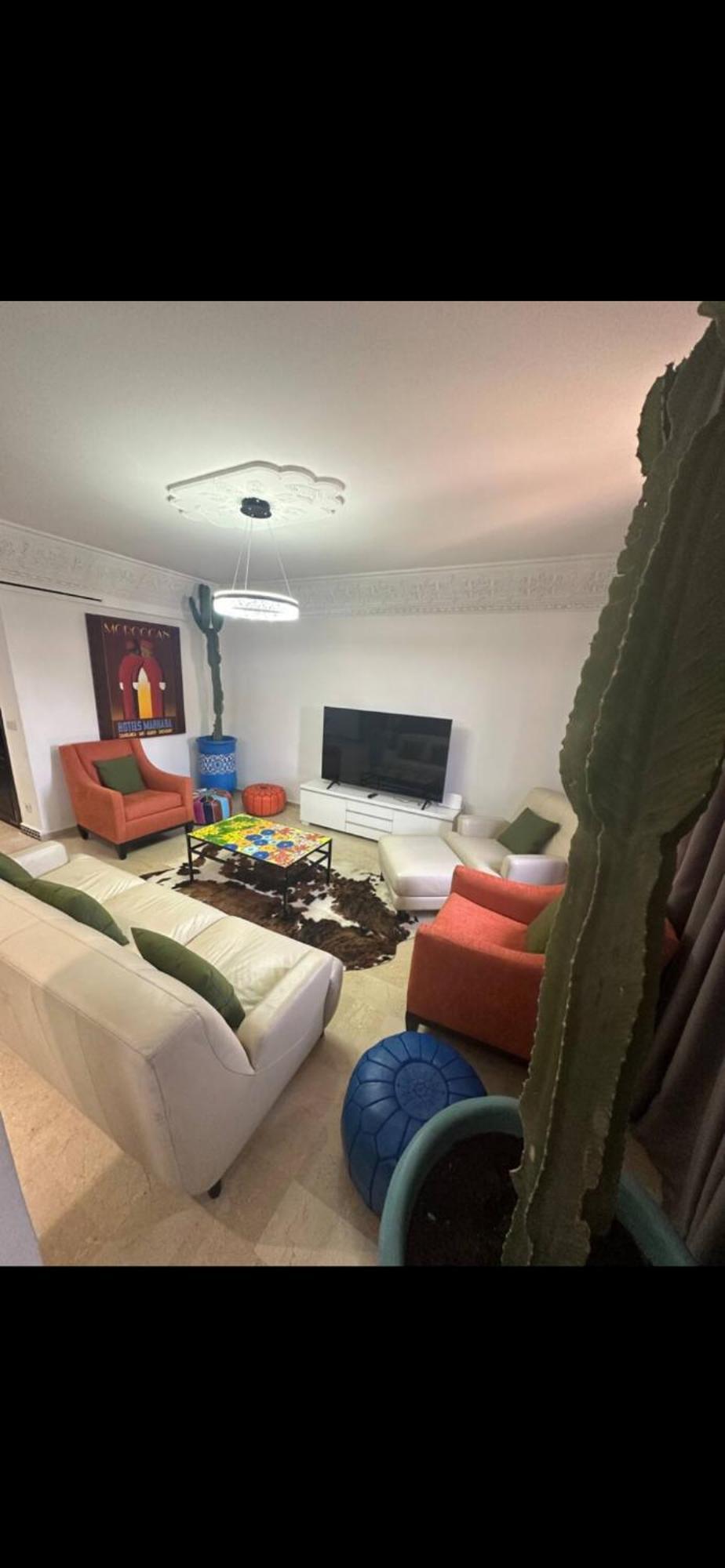 Modern, Cozy Apt-prime Location Apartamento