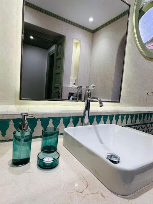 Somptueux Jardin & Piscine - Hivernage Apartamento *