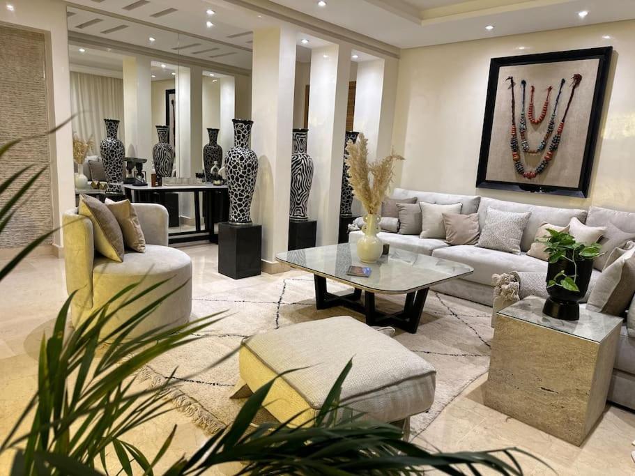 Apartment Nacarat 2br Piscine 170 M2 Centre Marrakesh