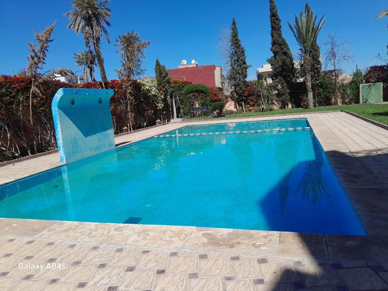 Cosy A Marrakech Avec Des Espaces Verts Et 5 Piscines Apartment Marrakesh