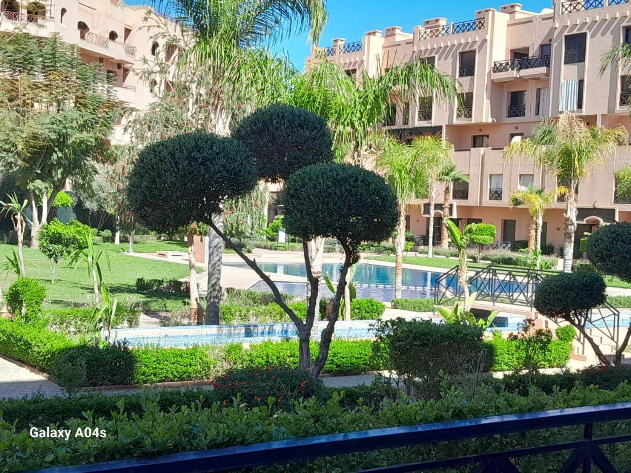 Cosy A Marrakech Avec Des Espaces Verts Et 5 Piscines Marrakesh