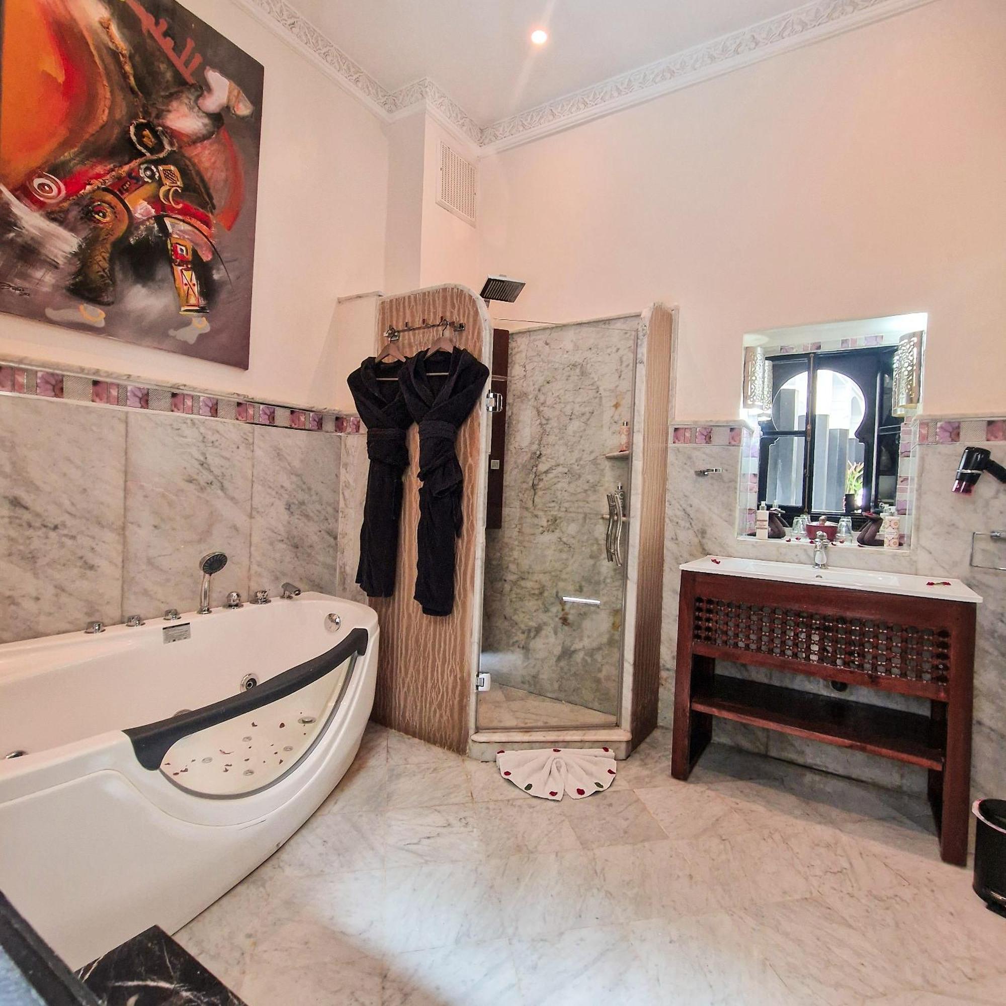 Palais-riad Razala &