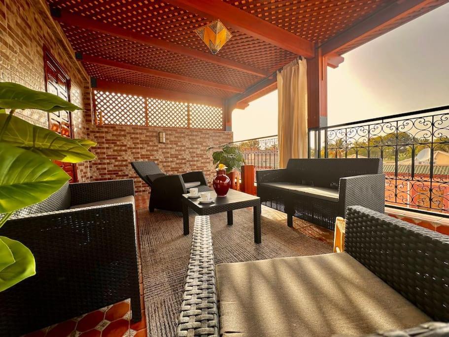 Triplex Spacieux Et Familial Avec Vue Panoramique Marrakesh