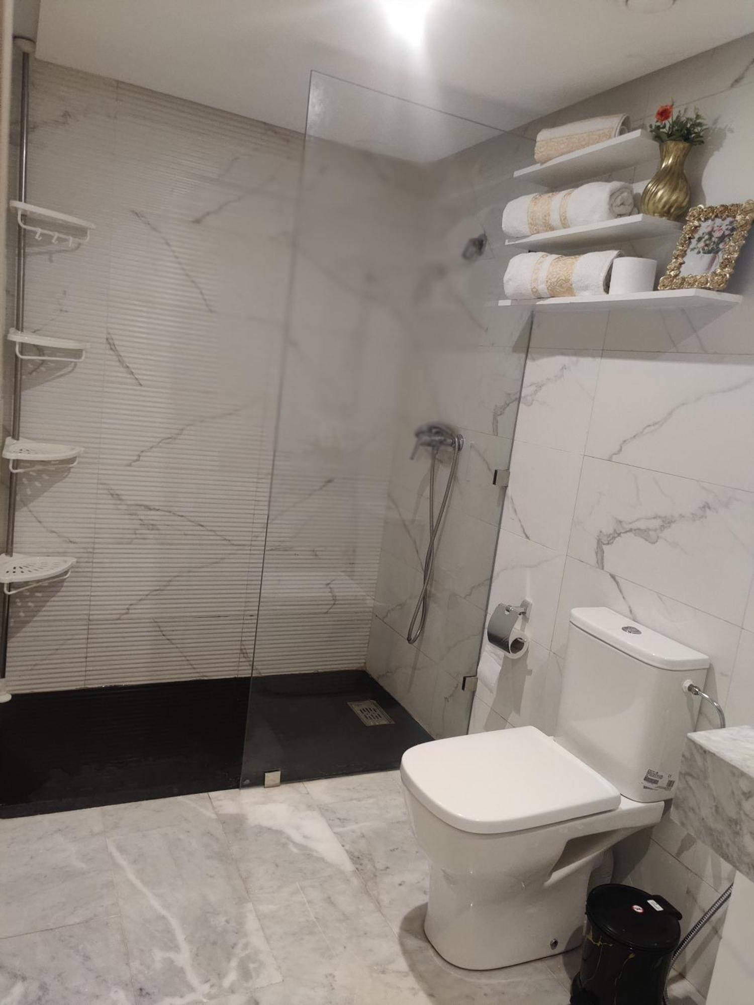 Duplex De Reve Au Coeur De Marrakech Avec Deux Piscines Pour Adultes Et Enfants *