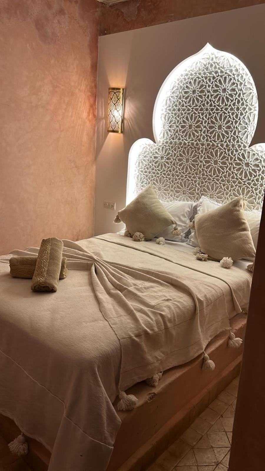 Prive Dar L'etoile - Jacuzzi Piscine & Petit Dej Inclus