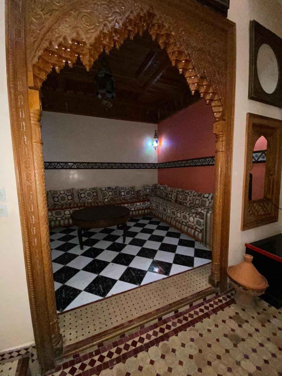 Riad Tichka Piscine Palmeraie