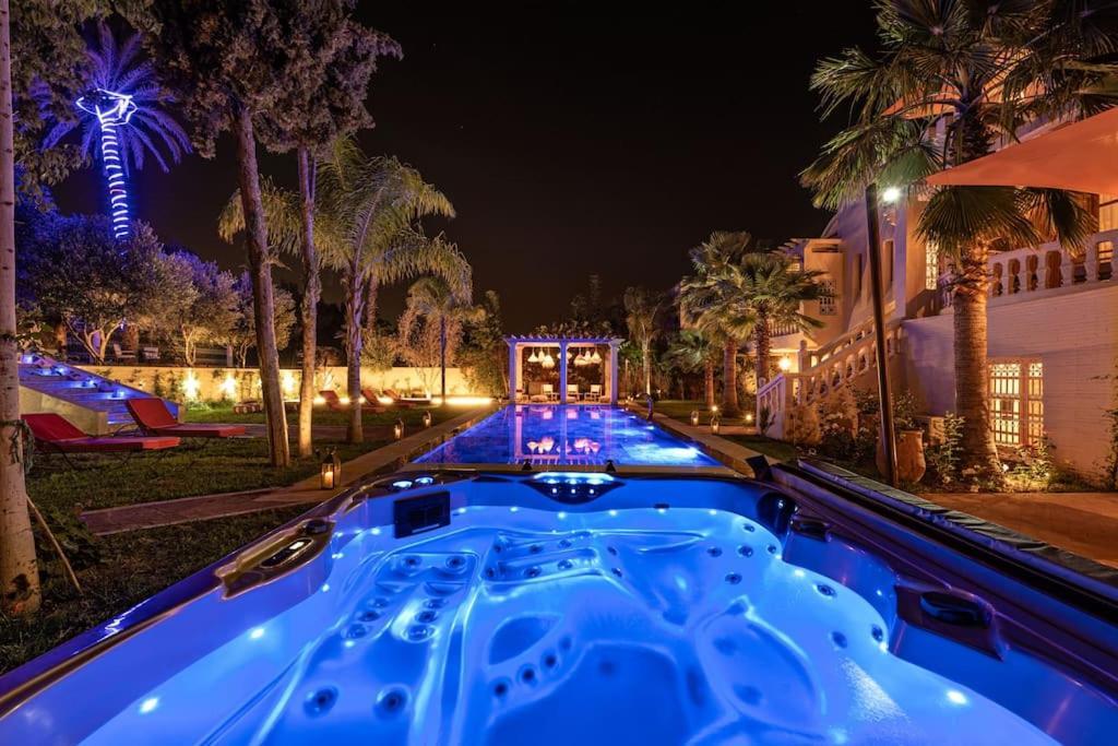 Villa La D'oz Pour 12 Personnes Golf Amelkis Marrakesh