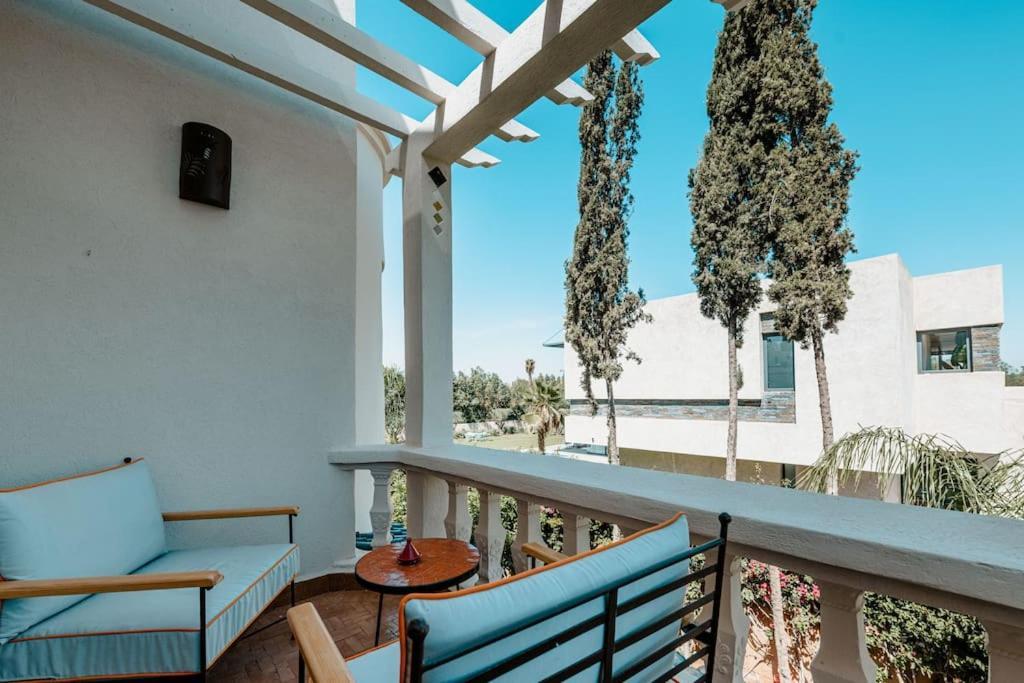 La D'oz Pour 12 Personnes Golf Amelkis Villa