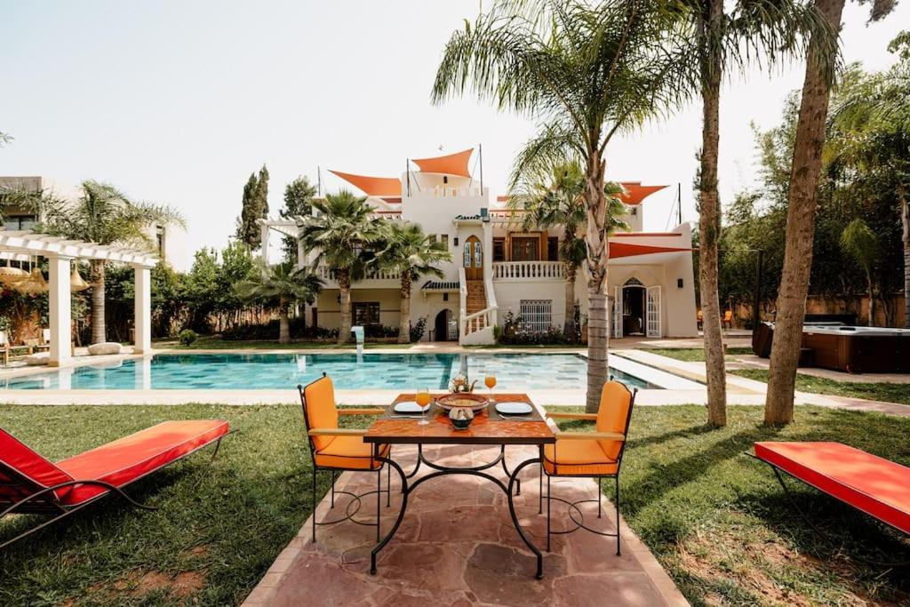La D'oz Pour 12 Personnes Golf Amelkis * Marrakesh