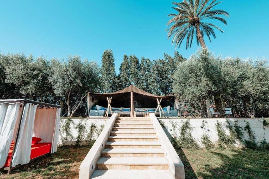 Villa La D'oz Pour 12 Personnes Golf Amelkis