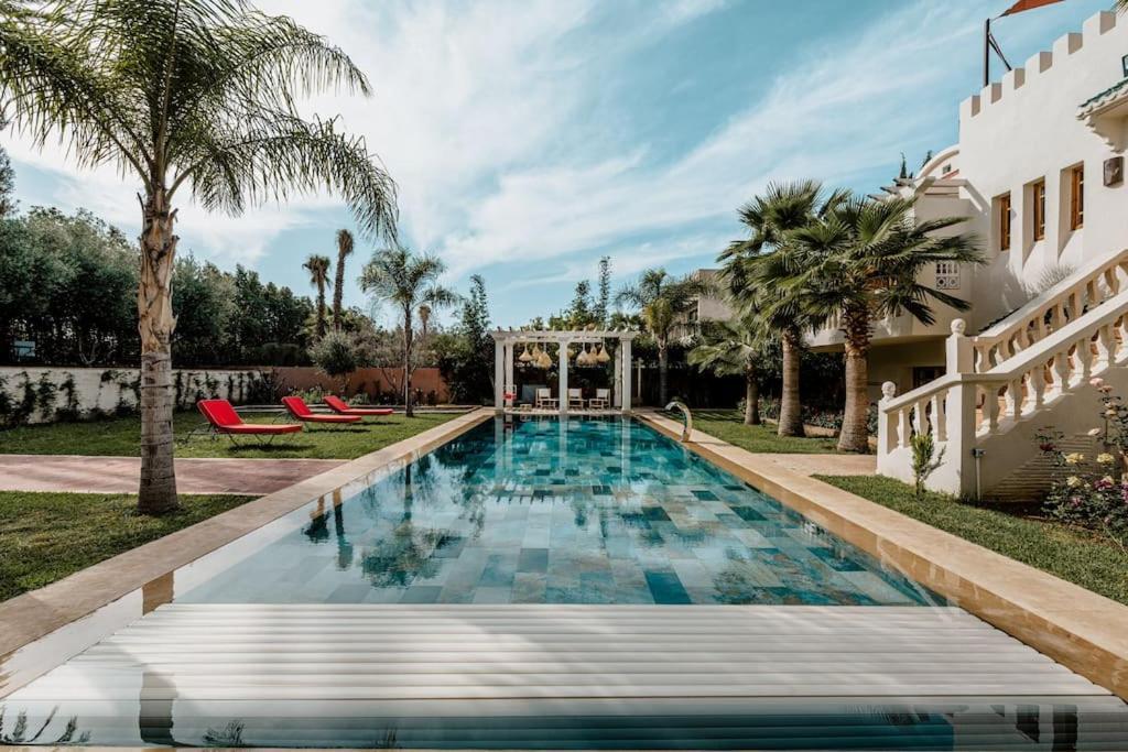 La D'oz Pour 12 Personnes Golf Amelkis Villa *