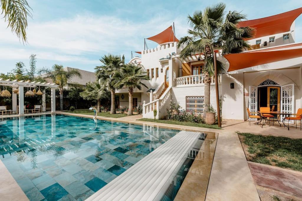 La D'oz Pour 12 Personnes Golf Amelkis Villa Marrakesh