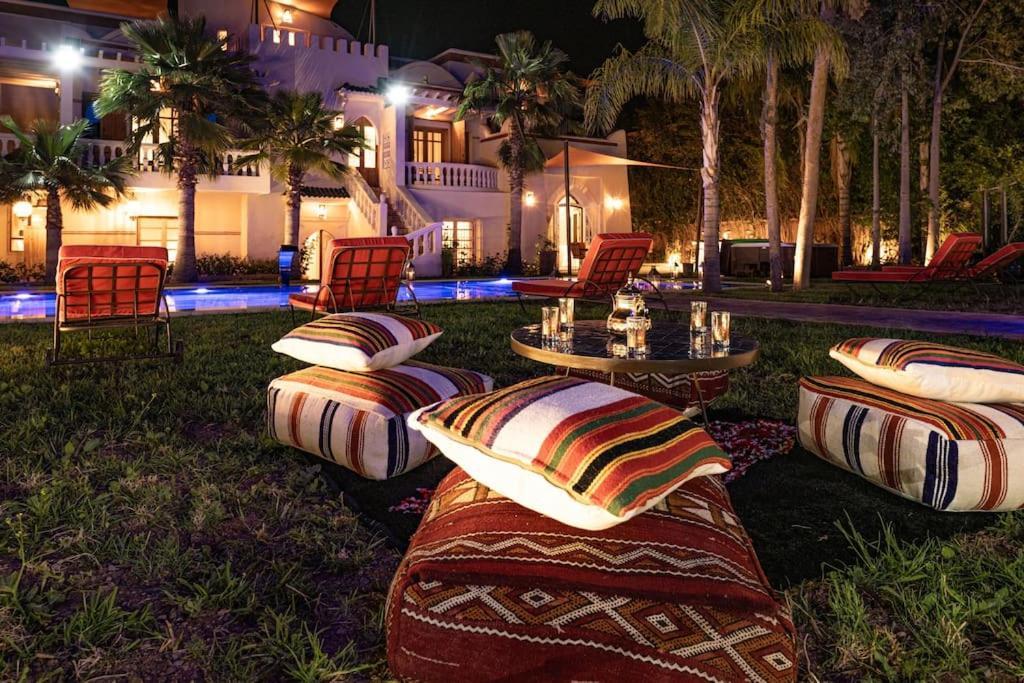 Villa La D'oz Pour 12 Personnes Golf Amelkis