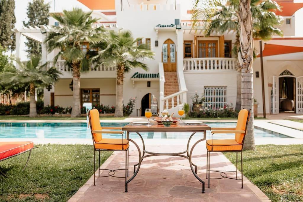 La D'oz Pour 12 Personnes Golf Amelkis Villa