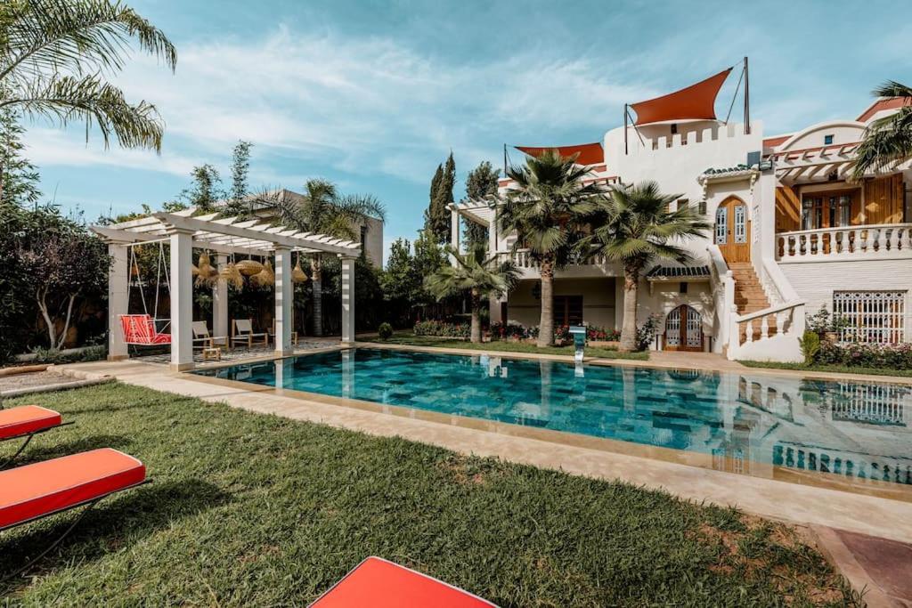 La D'oz Pour 12 Personnes Golf Amelkis Villa *