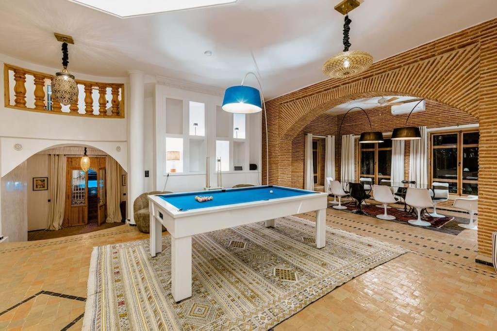 Villa La D'oz Pour 12 Personnes Golf Amelkis