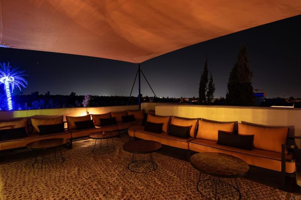 La D'oz Pour 12 Personnes Golf Amelkis Villa Marrakesh