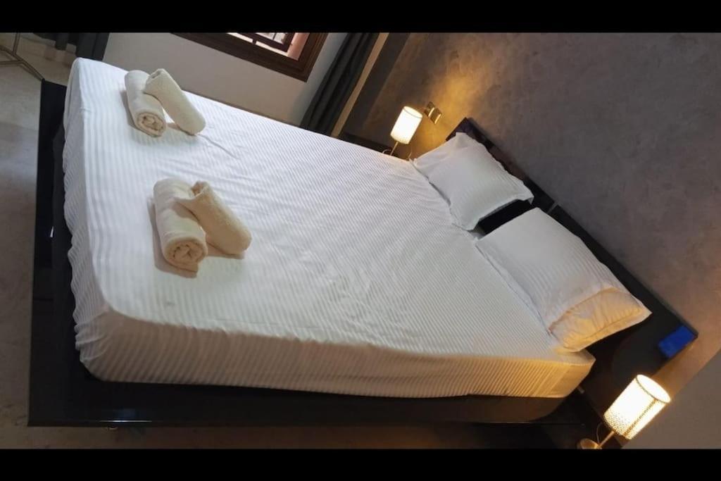 Chic Et Cosy Deux Avec Piscine *