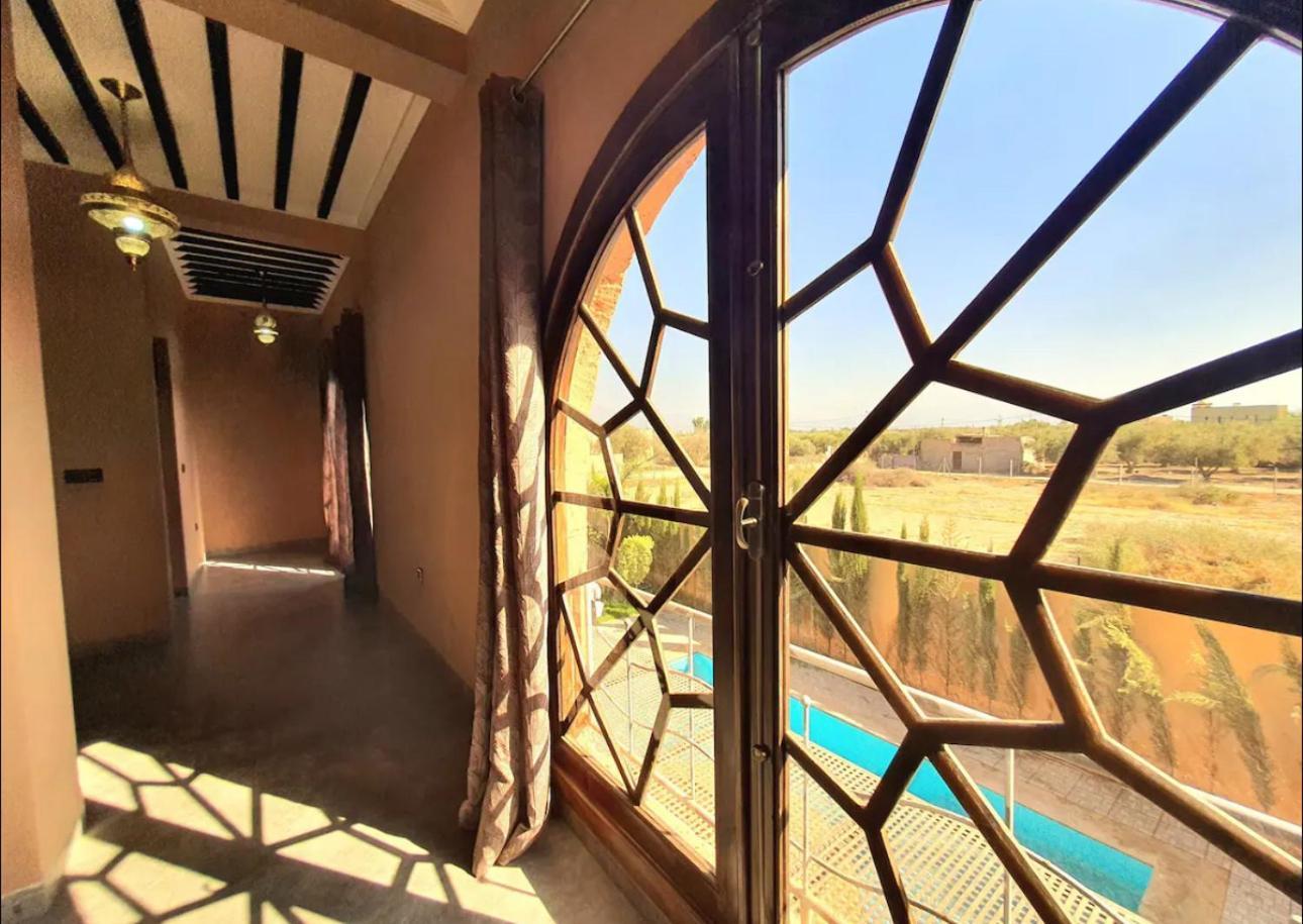 Villa A Marrakech With Warm Pool *