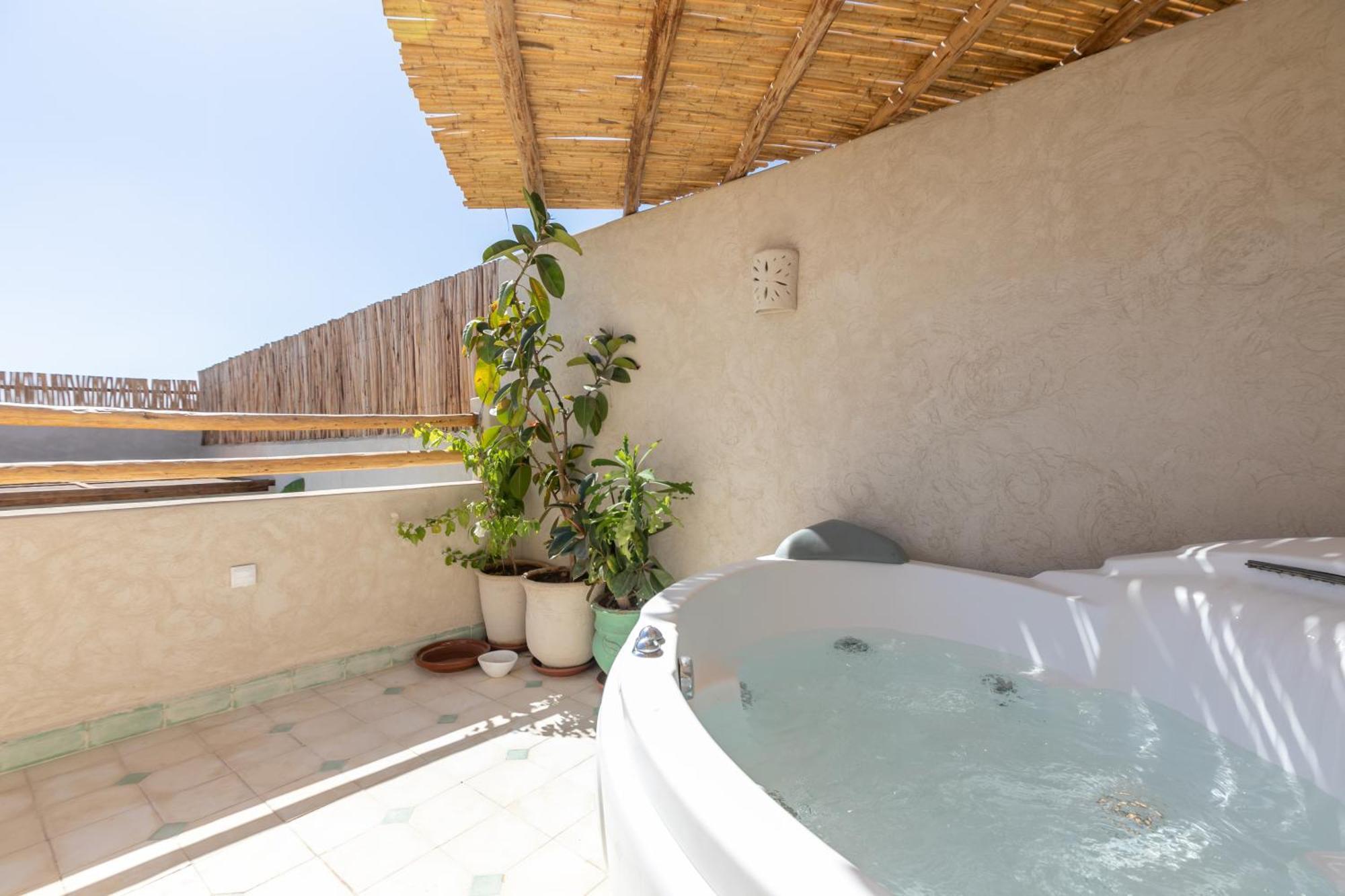 Lamalika Riad
