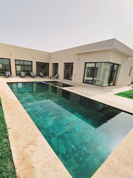 Villa Piscine Sans Vis A Vis