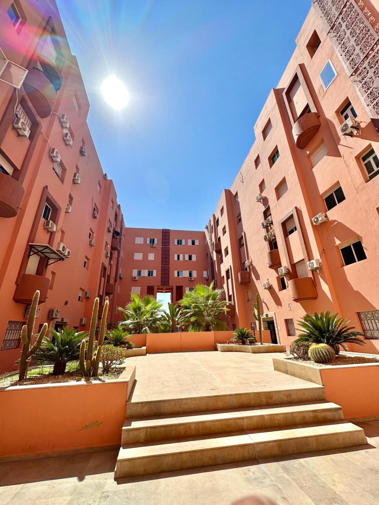 F3 De Luxe A Gueliz - 5 Min De La Gare - Piscine, Wifi, Parking Au Coeur De Marrakech