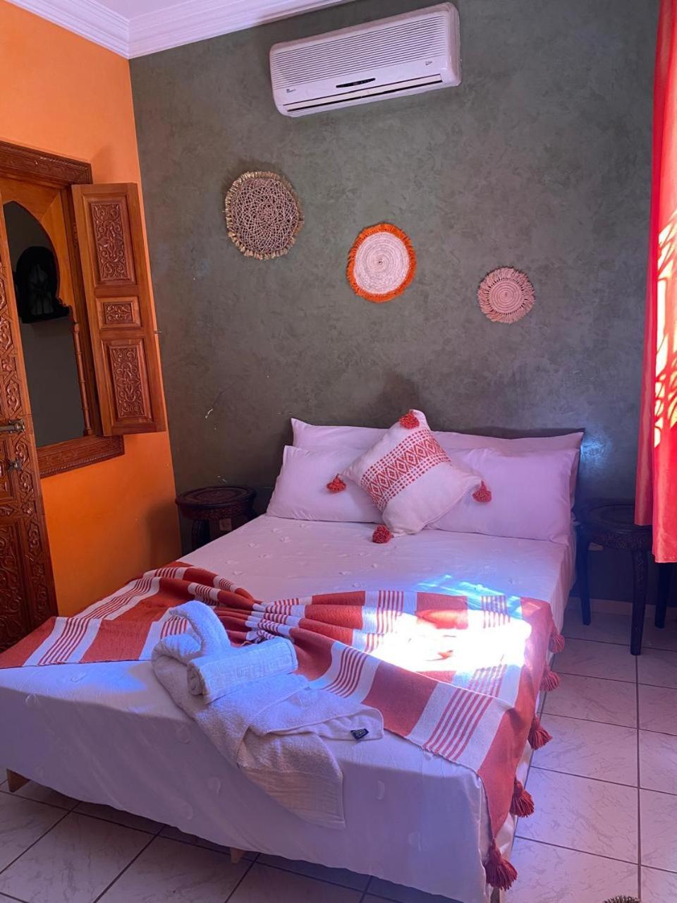Riad Tichka Piscine Palmeraie