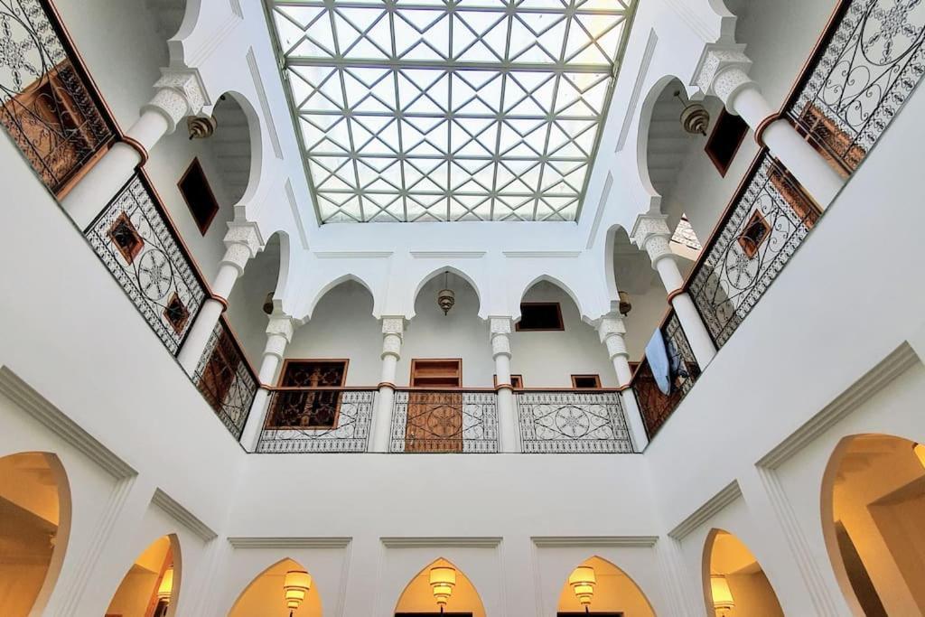 Villa Laklak Nouvelle 400m2 Mit Pool In Der Medina *